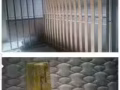 自用单人海马床垫一个，双人铁床带垫子一个