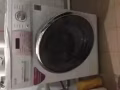 LG 3.5L 滚筒洗衣机，适合给孩子洗衣服
