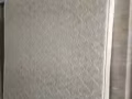 二手九成九新床垫