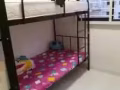 武吉士  找男搭房和女搭房各一人，水电网全包，可煮饭
