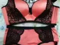 因内衣号码买错了，现转让两套向大大内衣，一套肉色，一套粉色