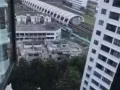 阿裕尼地铁站1分钟，超大公寓中房出租，8月底入住，联系 91082373