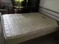 八成新的双人铁床和床垫