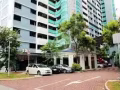 靠近劳明达 mrt，只招女孩，水电网全包240-260