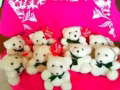 玩具绒毛熊