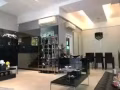 漂亮永久半独立洋房只售二百五十万！ 