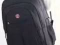 全部清倉特價！！胸包。高品質背包。用品質說話。滿意付款。現特價銷售。