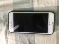 出一个银色iPhone6 16G