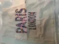 搬家清货，各种风格衣服低至1新币！都是八成新-全新 