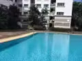 近友诺士地铁站泳池公寓主人房出租，人少安静可小煮，空调房，独立卫生间。