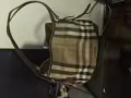 正品burrery 回国东西太多太多便宜甩卖 228新币 回国急卖