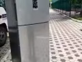 我这里现在有一台九点五成新的冰箱！