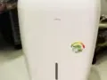 出售九成新美的除湿机，新加坡潮湿必备！！