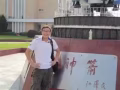 尋找會說外語的女性