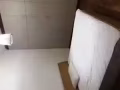 巴耶利峇D出口公寓，步行到购物中心六分钟，现招夫妻房，男女搭房