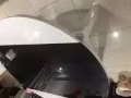 现有一黑色饭桌