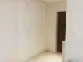 帮装修工人发刷油漆的广告
