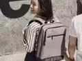 男女可用，可装电脑。