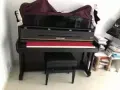 只回国出售9成新带发票钢琴，电:91453033