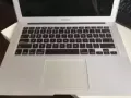 二手苹果电脑 macbook air 13寸  用了两年多 1300新币买来的 