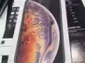 IPHONE XS MAX  256G $1850 金色 有收据