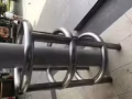 承接不锈钢材料的制作和组屋油漆的工作