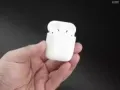 苹果蓝牙耳机 Air pods 出售180有保修