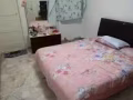 hougang5巷 走路5-7分钟到地铁，巴士转换站，商场 ，楼下有游乐场，咖啡