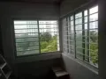 一站式装修。窗口，玻璃门，铝铁花，厕所门，等等 。承接政府住屋，公寓及私人屋