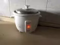 不沾电饭锅