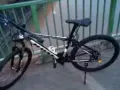 两辆全新变速双碟刹减震超轻山地自行车140一辆，两辆260，地点:武吉士自取，随