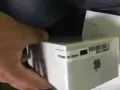 签线的苹果手机卖了