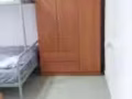 Bukit Batok 地鐵站 步行 5 分鐘 ， 剛油漆 , 面向泳池