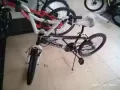 刚买的脚踏车 电话号码93856353