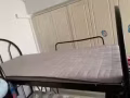 实龙岗地铁站附近男女搭房出租。