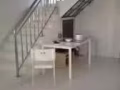 先驅地鐵招男搭房