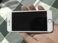 因换手机便宜处理女用iPhone6s 64GB