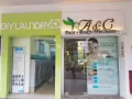美容店出 租环境优雅交通 方便有咖啡店，超市近bona vista 地铁