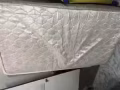 单人床垫 八成新 便宜处理