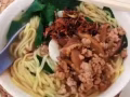 本人有做伙食“ bukit panjang”区 *市区也有*