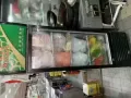 卖二手展示柜冰箱，八成新，给钱就卖后港自取，电话96705729