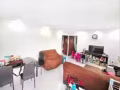 近2个LRT！周围有很多设施！大牌188B Riverval Dr 4房式出售!
