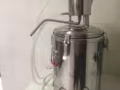 因回国出售酿酒机，带技术