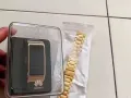 华为B5手环，是手环也是蓝牙耳机，消息提醒，心率监测。另有iPad mini出售