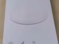 出手全新未开封签线机 华为 mate 20 pro 一部，随机赠送无线充电器。