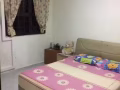 普通房 5分钟到女王镇地铁站。