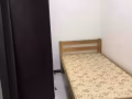 湖畔地铁新公寓房间