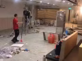 专业刷油漆 做隔间  组装家具 铺地板 贴壁纸 丢垃圾 水电安装  24小时服务
