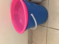 桶和洗脸盆