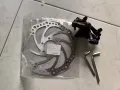 自行车刹车器外加两个刹车片